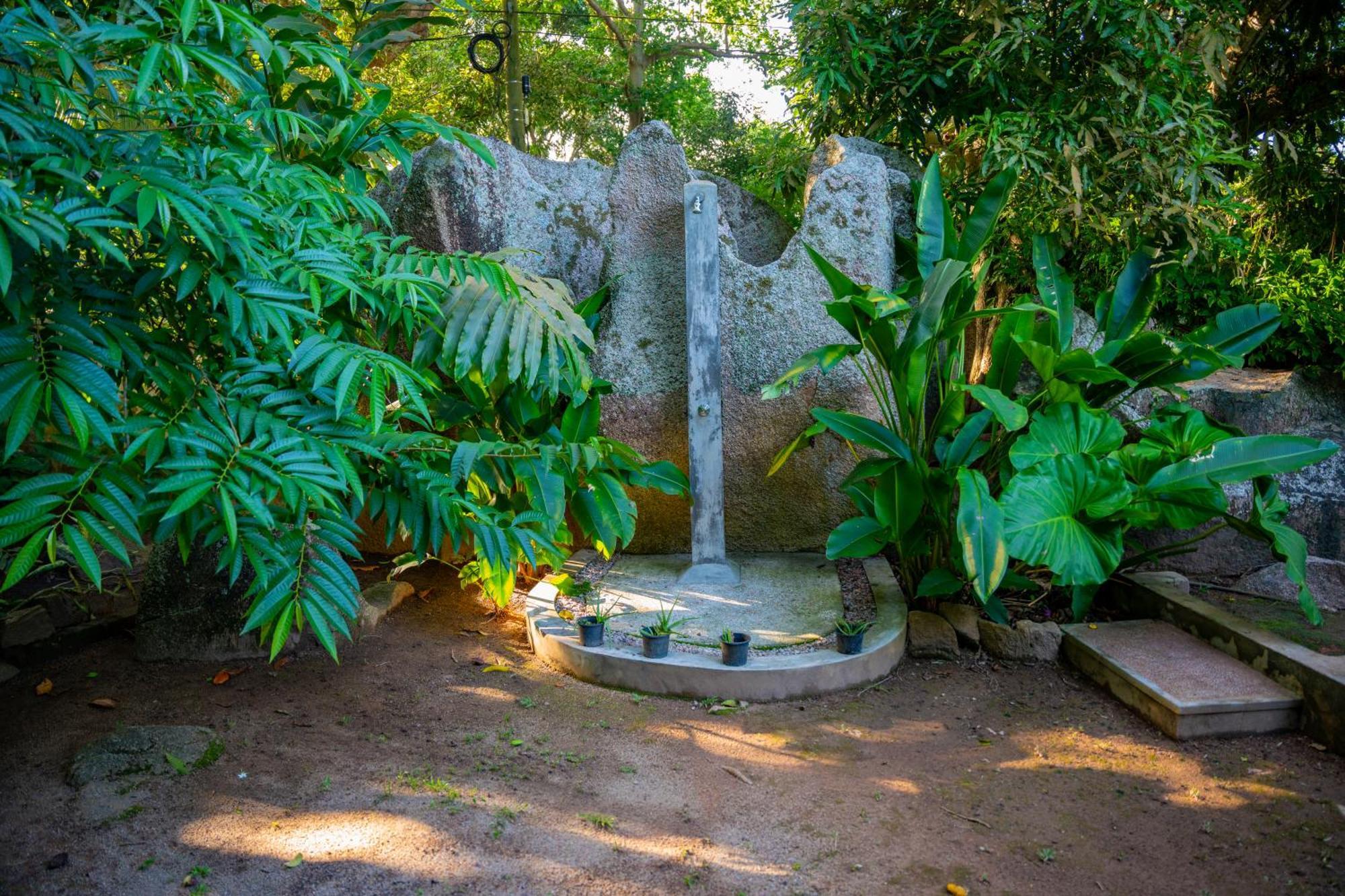 Pension Michel Villa Roche Bois La Digue Buitenkant foto